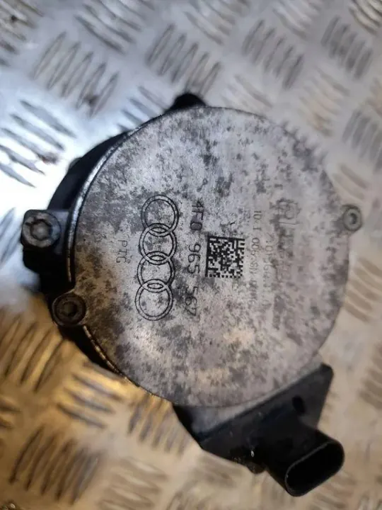 Pompe à eau Audi A6 C6 OEM 4F0965567 - Occasion image 4