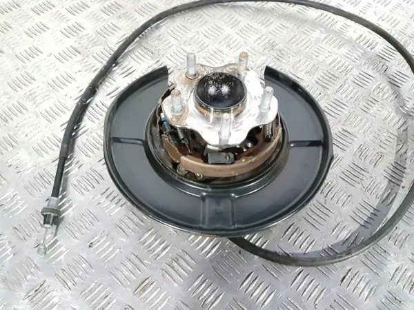 Nissan NBKD9043GG Taka jarrulevy suojus image 3