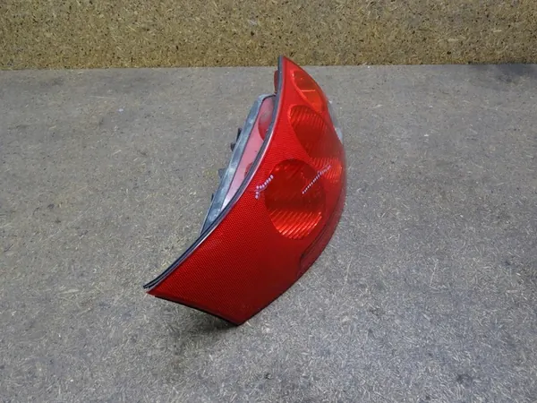 AUDI TT 8N 98-05 Lámpara Trasera Izquierda 8N0945095A image 2