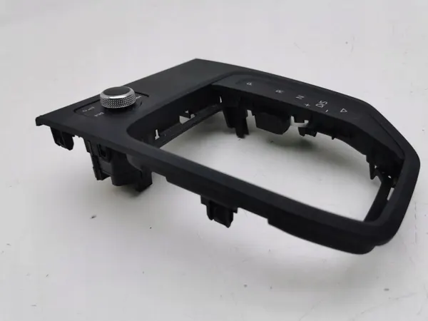 Estrutura esquerda Audi A1 2019 OEM 82C713463 image 4