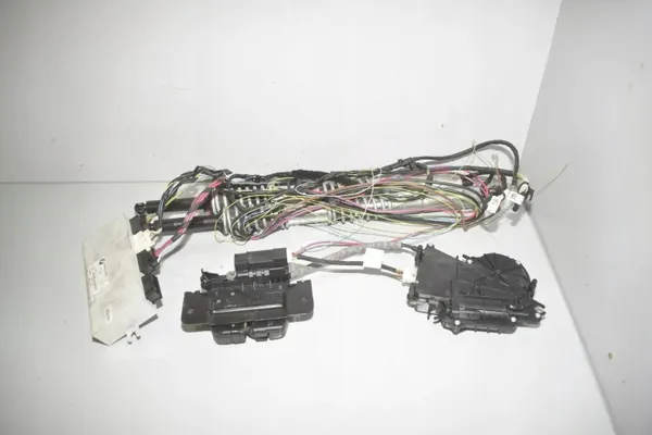 Kit apertura automática maletero BMW 5 Touring F11 7208371 image 4