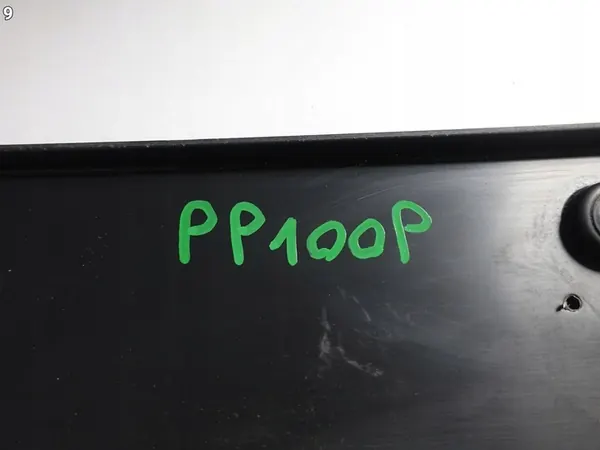 VW TIGUAN II 2 5NA 16-20 Etupanssarin pidike image 10