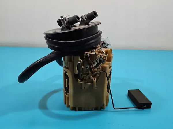 Bomba de Combustível VW Golf III 1.6 4PIN OEM 1H0919051Q image 3