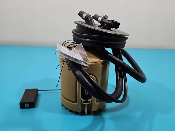 Bomba de Combustível VW Golf III 1.6 4PIN OEM 1H0919051Q image 4