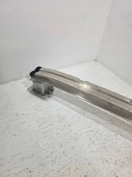 Viga para-choques traseira OEM A2066104400 Mercedes-Benz image 6