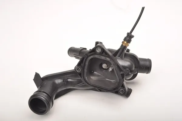 MINI R58 R56 1.6 16V Thermostat Housing V758887680 image 4