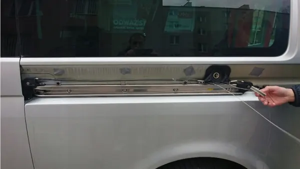 Porte Coulissante VW T6 Multivan Gauche/Droite OEM image 3