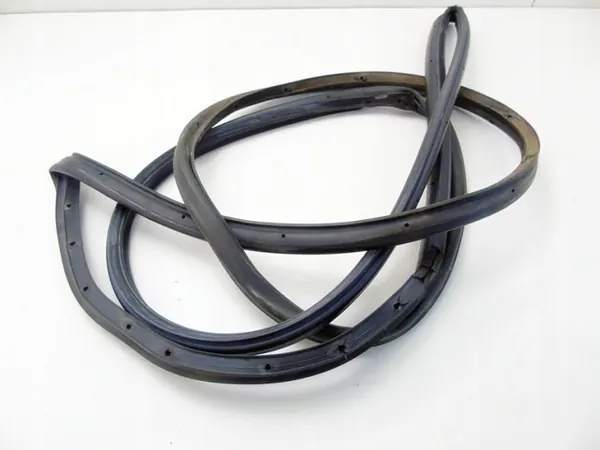 Framvänster dörrtätning OEM CHPA101SZLPMS142603091 image 6