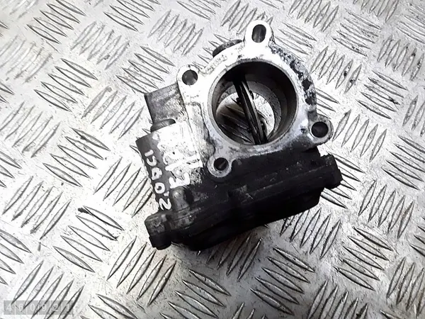 Corps de papillon Opel Vivaro 2000dci 8200987453b image 4