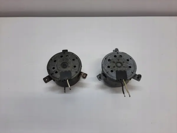 Audi A6 C6 Motorfläkt OEM SILNICZEK WENTYLATORAA image 4