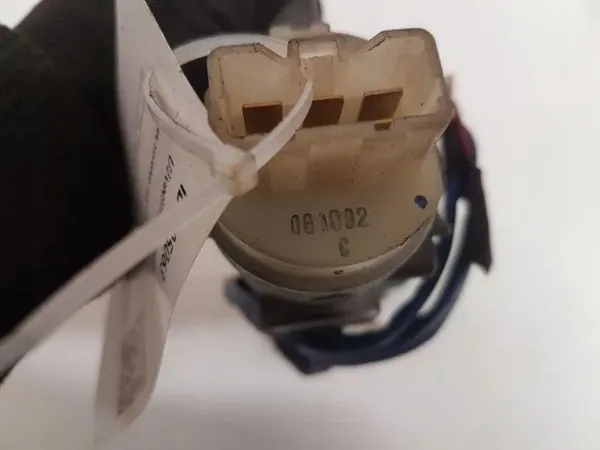 Interruptor de ignição OEM 061002 para Kia Sorento I JC image 8