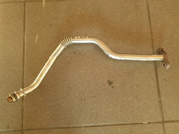 Manguera de Turbo 1.2 THP Citroen C3 C4 Peugeot 208 9801832380 image 4