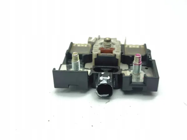 Lexus IS III Batterierelais-Sicherung OEM AMD174237 image 8