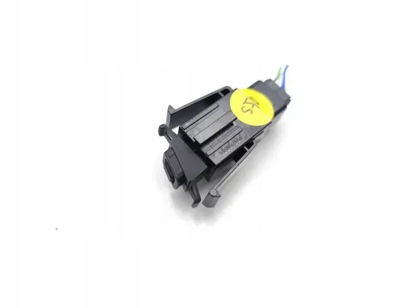 Audi TT Innetemperatursensor OEM 8S0820541 image 10
