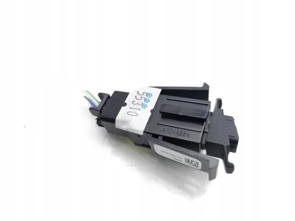 Audi TT Innetemperatursensor OEM 8S0820541 image 6
