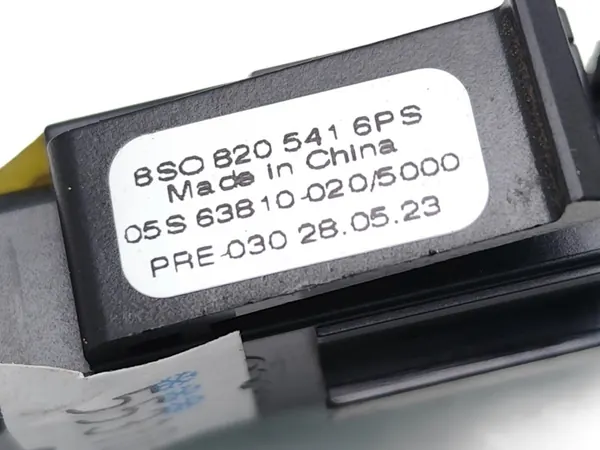 Audi TT Innetemperatursensor OEM 8S0820541 image 7