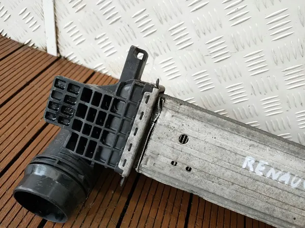 Intercooler Renault Scenic III Megane III image 5