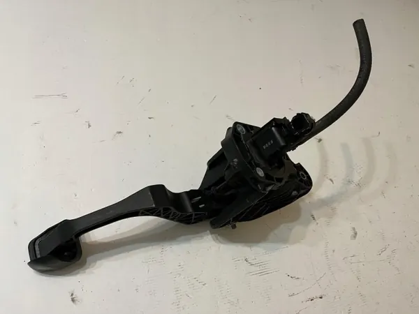 Kytkinpoljin OEM 1T1721059AK VW Caddy 3 2.0 SDI:lle image 4