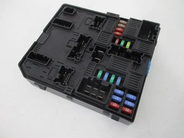Renault OE BSM-moduuli OEM 284B65414R - Käytetty image 3