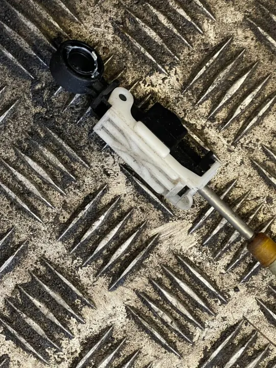 Opel OE 55350346 Zugseilspanner für Schaltgetriebe image 4