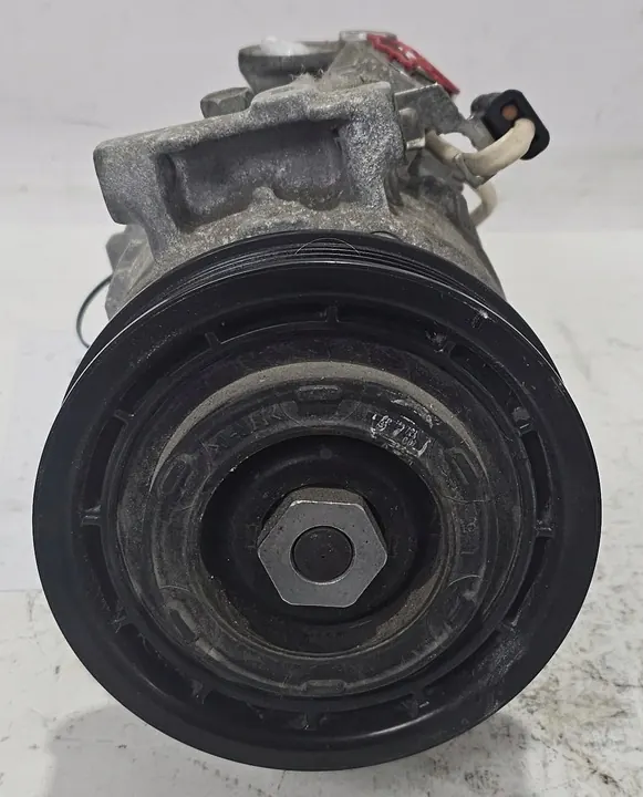 Alkuperäinen AC-kompressori Mercedes W242 W246 W176 C117 C118 X156 X118 image 3