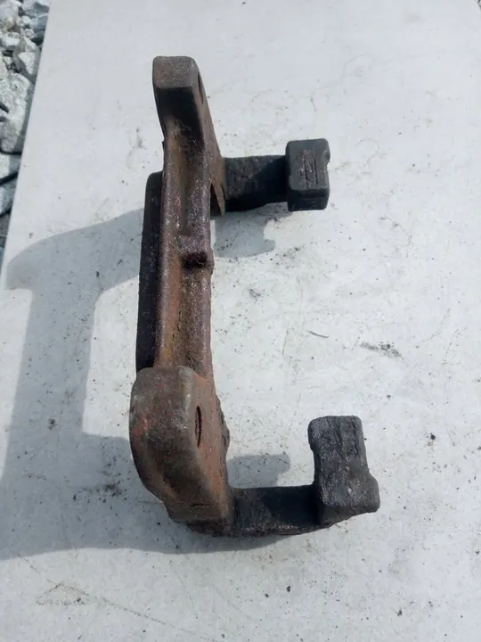 Etupuristimen kiinnike Audi A6 S6 C6 4B0615125C image 5