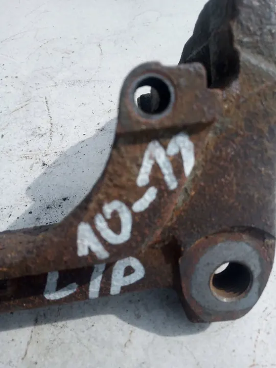 Etupuristimen kiinnike Audi A6 S6 C6 4B0615125C image 6