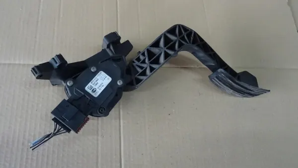 Potentiomètre de pédale d'accélérateur Fiat Fiorino III OEM 52013955 image 3
