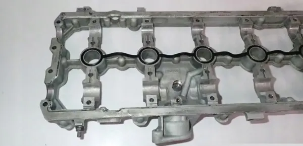 Couvercle de culasse OEM 07L103285N pour Audi RS6 C6 image 10