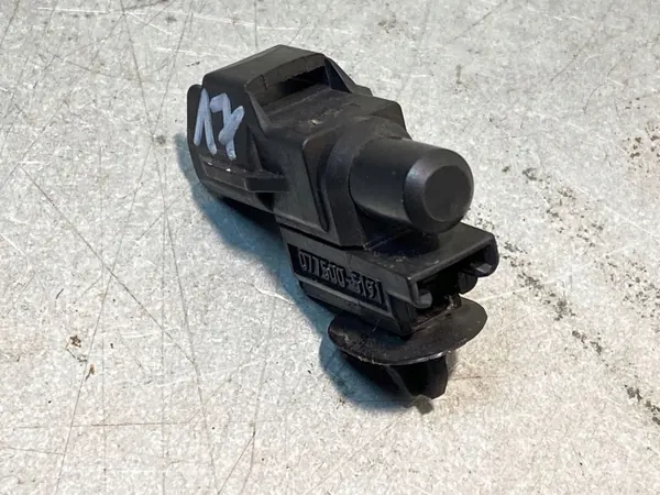 Subaru Ulkolämpötila-anturi OEM FBZ17440 Käytetty image 3