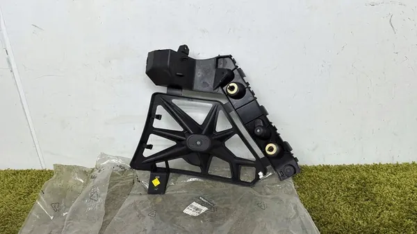 Deslizamento de suporte de para-choque traseiro esquerdo Renault Scenic III 09- OEM image 2