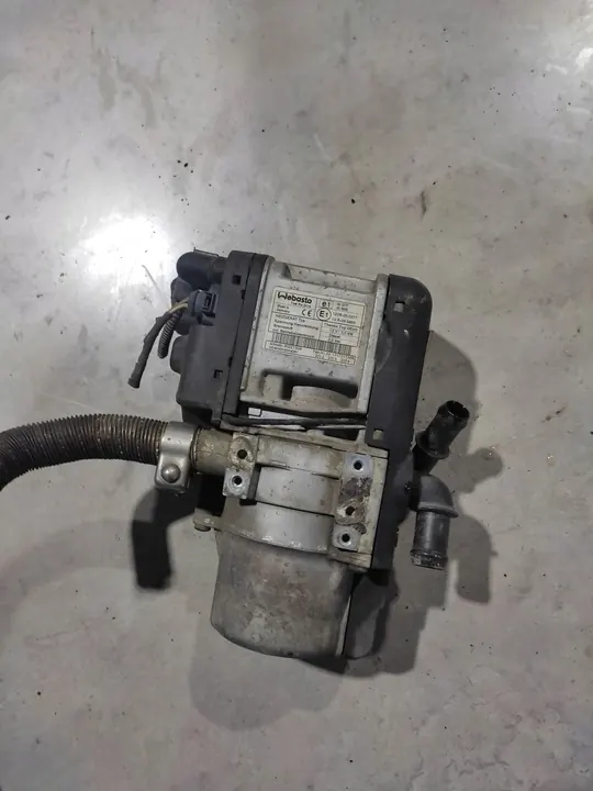 Webasto Parking Heater Land Rover Discovery 3 - 122R000277 image 1
