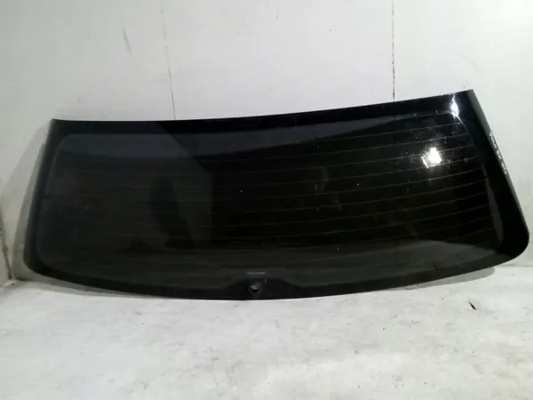 Vidro traseiro de porta-malas VW Polo 9N 3D OEM image 2