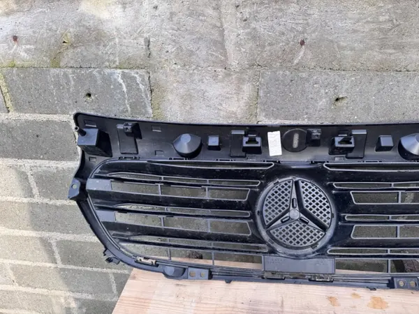 Mercedes Citan II etupaneeli OEM A4205030000 image 8