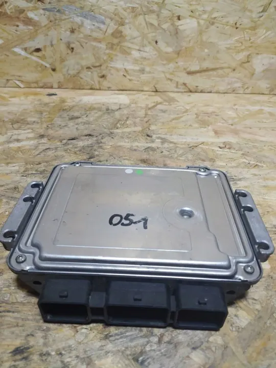 ECU Peugeot 307 0281011803 9656161980 Usado image 10