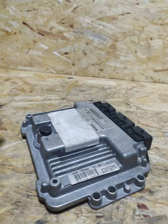 ECU Peugeot 307 0281011803 9656161980 Usado image 6