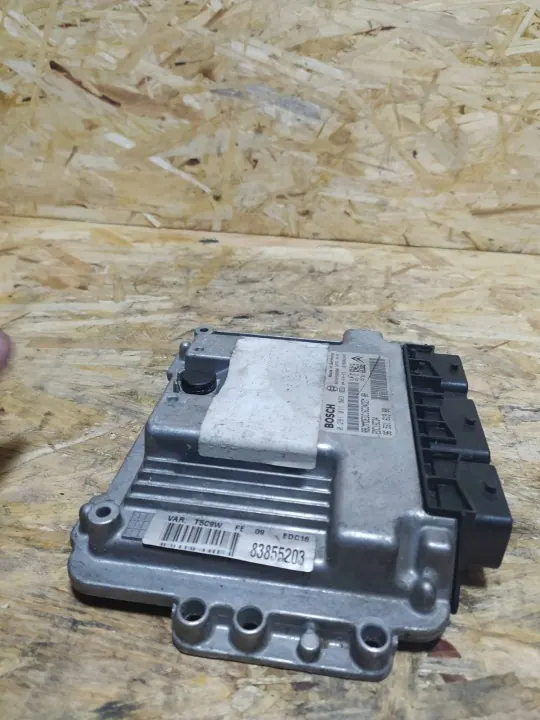 ECU Peugeot 307 0281011803 9656161980 Usado image 7