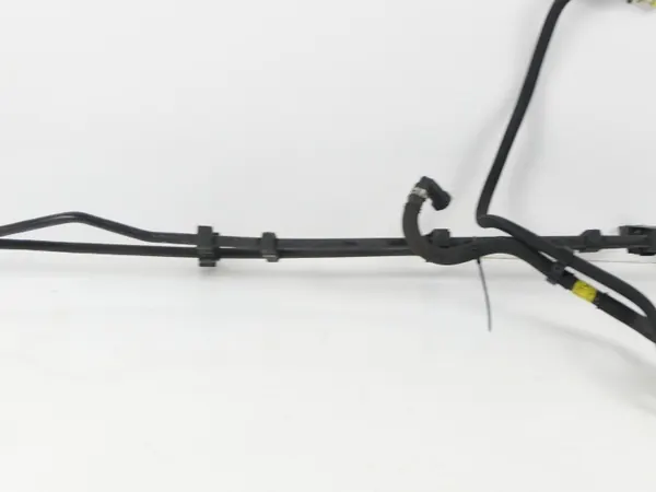 Polttoaineputki OEM 9676173780 - Citroen C4 Picasso II 1.6 image 3