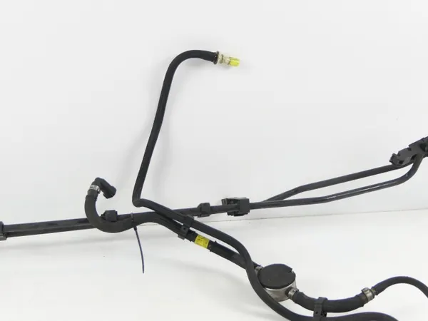 Polttoaineputki OEM 9676173780 - Citroen C4 Picasso II 1.6 image 4