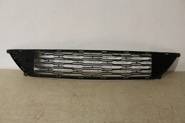 Griglia Paraurti Anteriore Kia Ceed I Lift 09-12 R OEM image 2