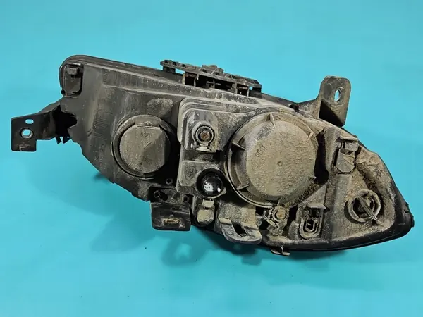 Farol esquerdo Fiat Linea 07-12 image 10