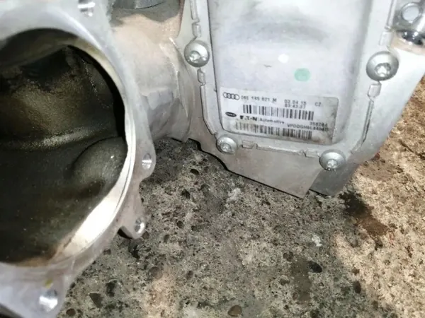 Suporte compressor suspensão OEM 06E145601AT image 3