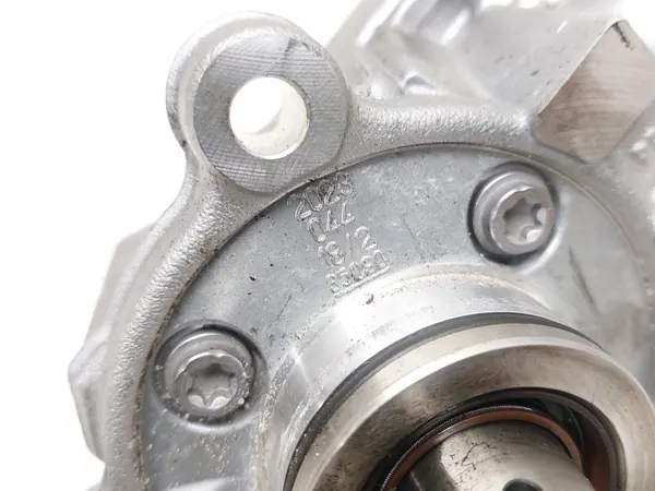 Bränsleinsprutningspump OEM A6540709402 Mercedes-Benz image 8