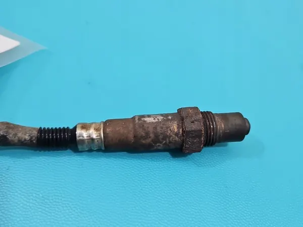 Sensor Lambda Hyundai i20 II 14-20 1.2 16V OEM 39210-03090 image 2