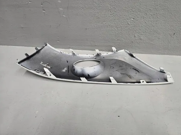 Griglia paraurti anteriore destra VW Touareg 2 7P6807490B image 3