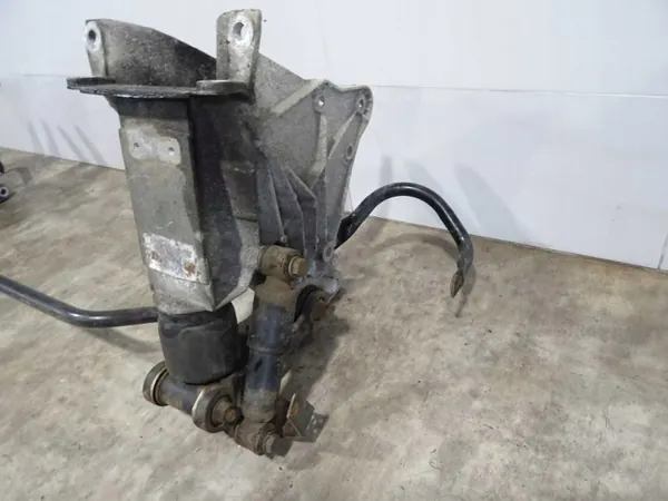 Mécanisme de basculement de cabine OEM AOP2222222 Renault Premium image 4