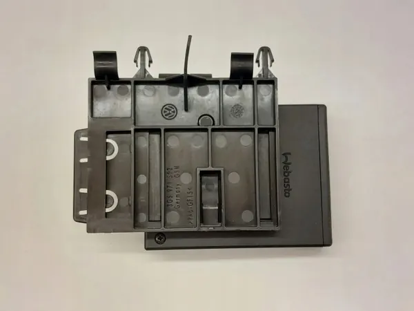 Contrôleur Webasto OEM 5Q0963513 pour VW Passat B8 image 4