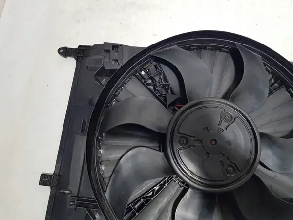 Kylarrubrik Mercedes W205 CLA W117 GLA W156 GLC X253 W213 image 5