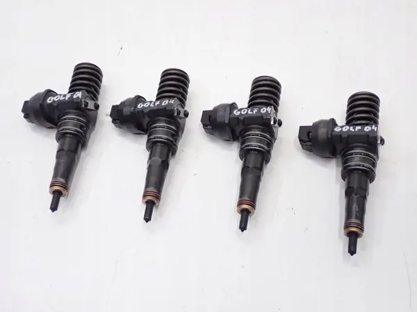 Jeu d'injecteurs OEM 038130073AG pour VW Golf V 1.9 TDI image 2