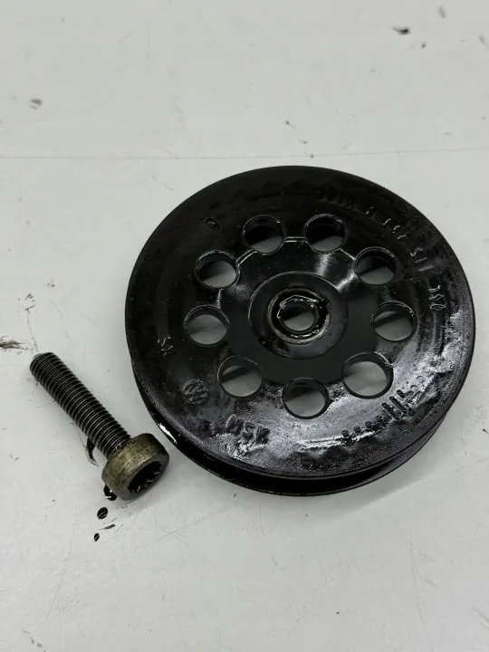 OEM 04L115263B Polia Bomba Óleo & Parafuso Completo image 2